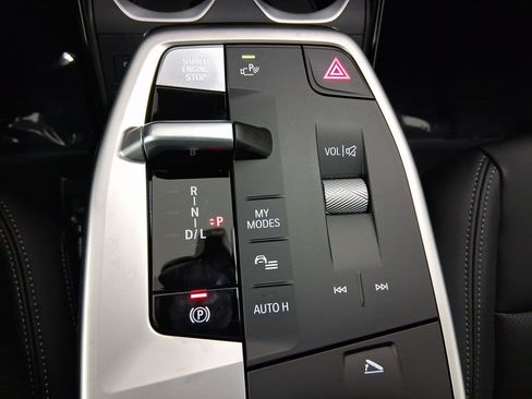New 2026 BMW X1 xDrive28i AWD/4WD image 16