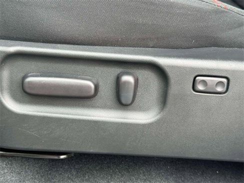 Certified 2022 Toyota Tacoma SR5 image 17