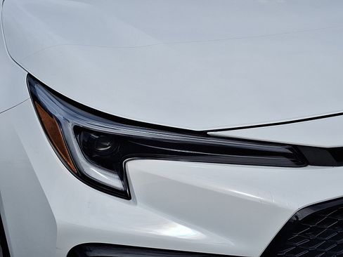Certified 2023 Toyota Corolla SE w/ SE Package AWD/4WD image 10