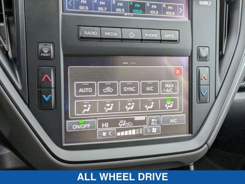 Certified 2025 Subaru Crosstrek 2.0i image 24