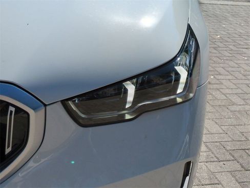 New 2026 BMW 530i w/ Premium Package image 9