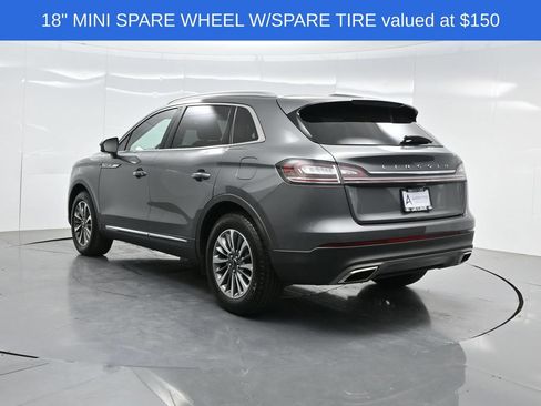 Used 2023 Lincoln Nautilus FWD w/ Premium Package image 5