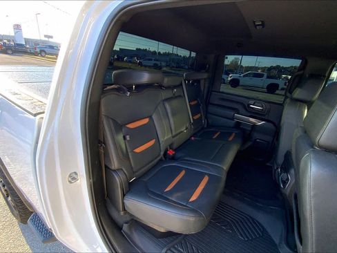 Used 2023 GMC Sierra 2500 AT4 w/ Gooseneck/5TH Wheel Package image 18