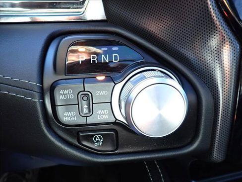 Used 2024 RAM 1500 Limited AWD/4WD image 22