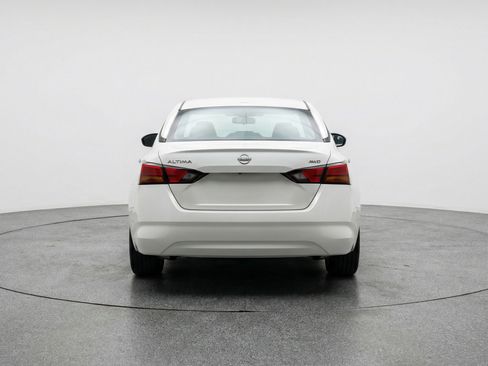 Used 2025 Nissan Altima 2.5 SV image 7