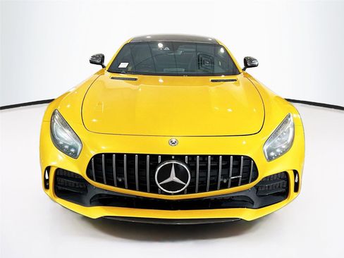 Used 2019 Mercedes-Benz AMG GT R image 2