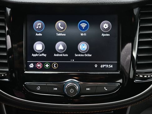 Used 2020 Chevrolet Trax LS FWD image 14