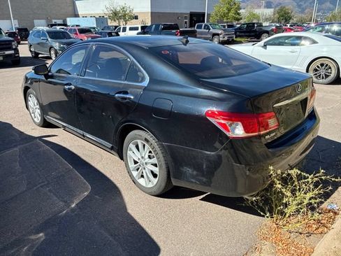 Used 2011 Lexus ES 350 FWD image 3