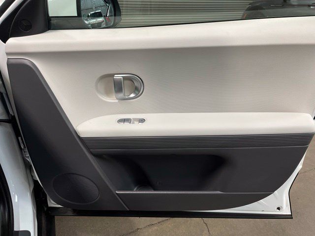 Used 2024 Hyundai Ioniq 5 SEL RWD image 11