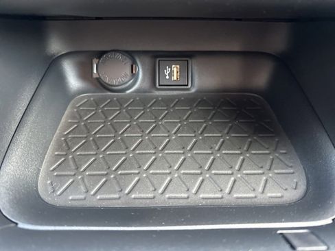 New 2025 Toyota RAV4 XLE Premium image 19