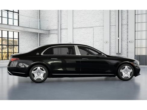 New 2026 Mercedes-Benz Maybach S 580 4MATIC image 17