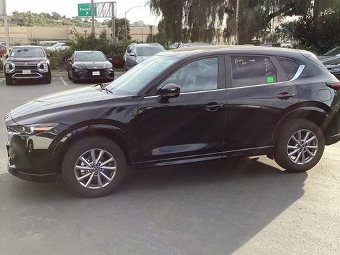 Used 2025 MAZDA CX-5 AWD 2.5 S w/ Preferred Package image 1
