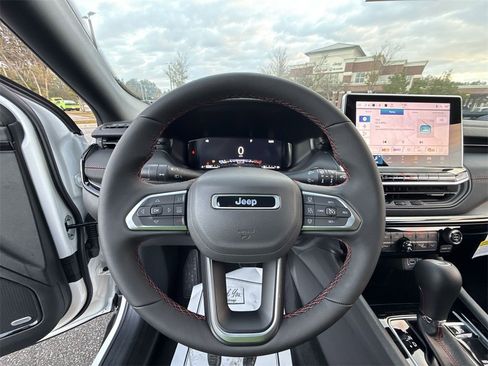 New 2026 Jeep Compass Trailhawk w/ Sun, Sound & Navigation Group image 14