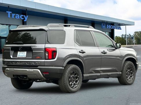 New 2026 Honda Passport TrailSport Elite image 4