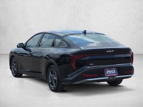 Used 2025 Kia K4 FWD image 8