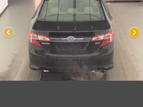 Used 2012 Toyota Camry XLE image 6