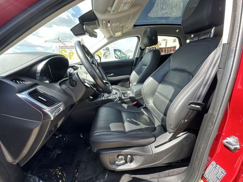 Used 2022 Jaguar E-PACE SE AWD/4WD image 21