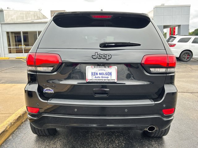 Used 2020 Jeep Grand Cherokee Altitude AWD/4WD image 8
