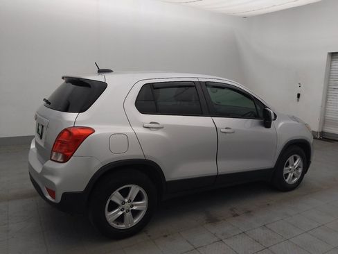 Used 2020 Chevrolet Trax LS w/ Tint and Cruise Package FWD image 10