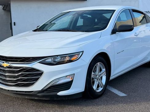 Used 2023 Chevrolet Malibu LS FWD image 12