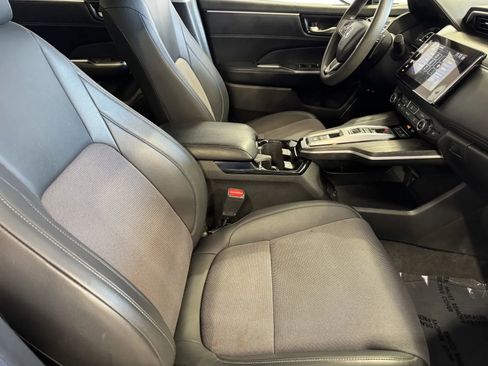 Used 2018 Honda Clarity Plug-In Hybrid image 6