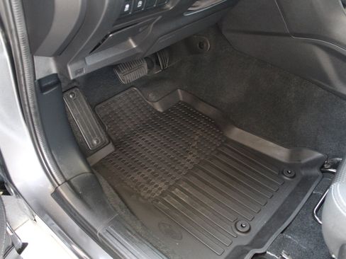 Used 2021 Subaru Forester image 41