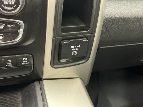 Used 2016 RAM 1500 Big Horn AWD/4WD image 23