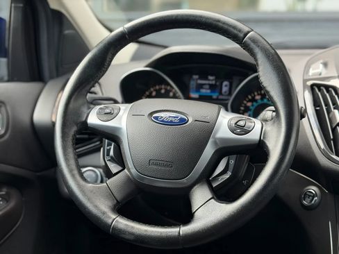 Used 2014 Ford Escape Titanium AWD/4WD image 30