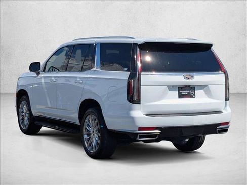Used 2023 Cadillac Escalade Premium Luxury RWD image 8