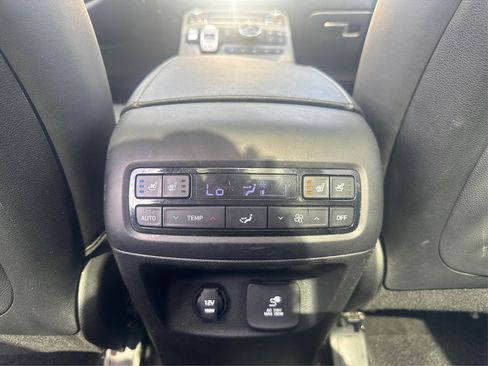 Used 2021 Hyundai Palisade Limited AWD/4WD image 19