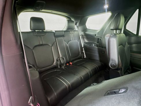 Used 2024 Honda Pilot TrailSport image 27