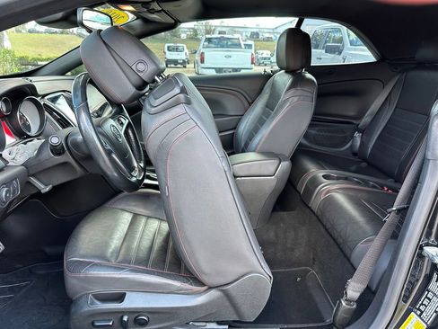 Used 2018 Buick Cascada Sport Touring w/ Dark Effects Package image 30