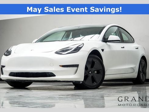 Used 2023 Tesla Model 3 Standard Range RWD image 1