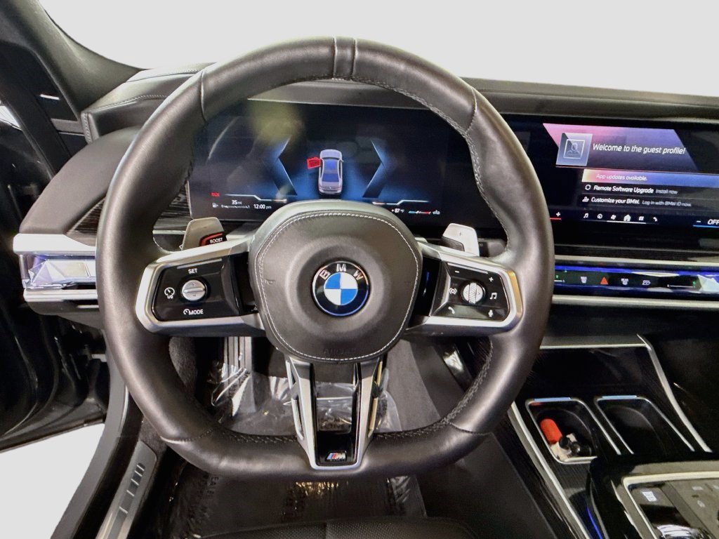 Used 2026 BMW 740i w/ Premium Package RWD image 12