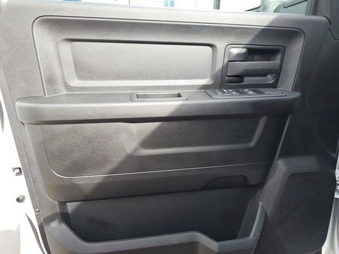 Used 2025 RAM 2500 Tradesman w/ Chrome Appearance Group image 14