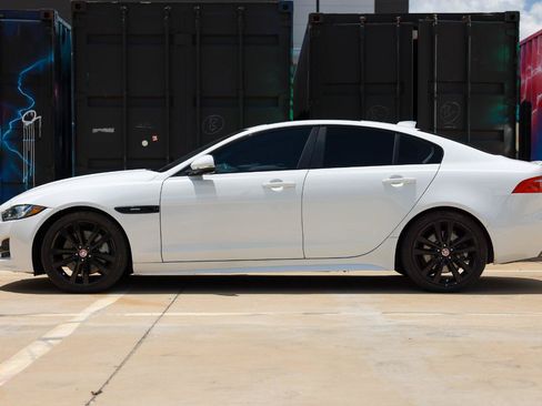 Used 2017 Jaguar XE R-Sport RWD image 3