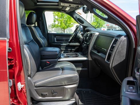 Used 2017 RAM 2500 Limited AWD/4WD image 10