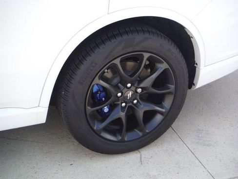 Used 2022 Dodge Durango R/T w/ Tow 'N Go Package AWD/4WD image 3
