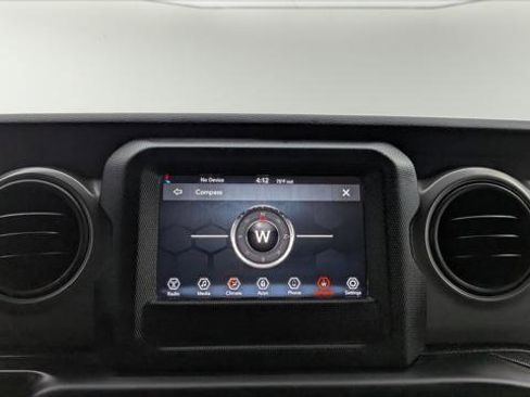 Used 2023 Jeep Wrangler Unlimited Sport image 32