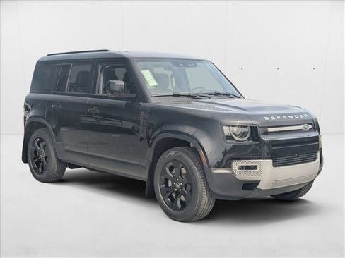 Used 2025 Land Rover Defender 110 S image 7