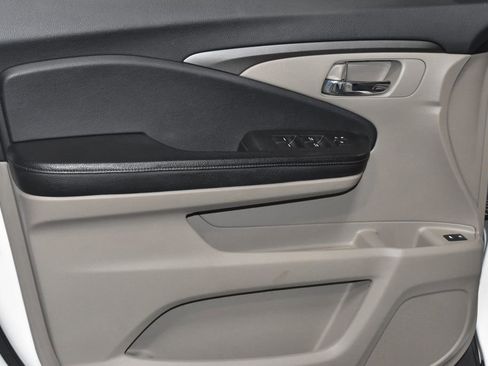 Used 2018 Honda Pilot EX-L image 4