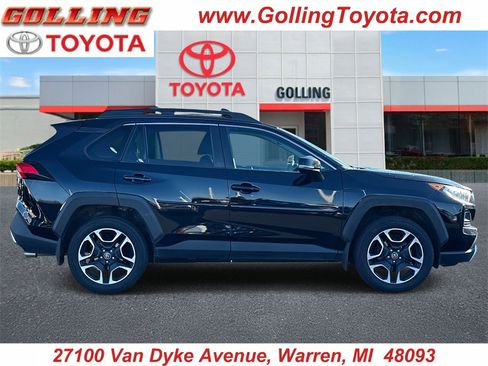 Used 2019 Toyota RAV4 Adventure image 6