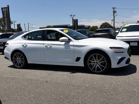 Certified 2025 Genesis G70 2.5T AWD/4WD image 8