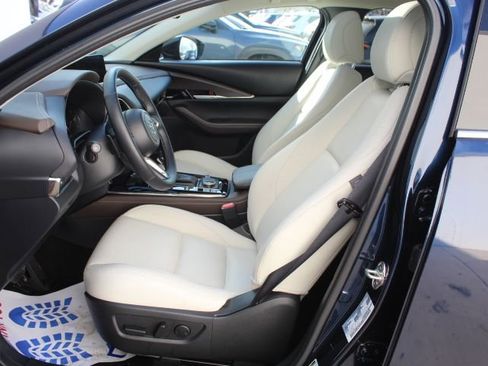 Certified 2025 MAZDA CX-30 2.5 Turbo w/ Premium Package image 30