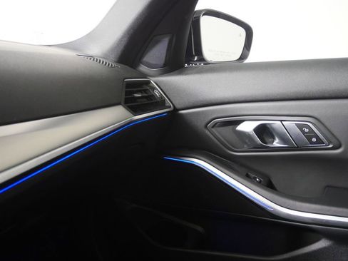 Certified 2022 BMW 330i Sedan w/ Premium Package 2 image 30