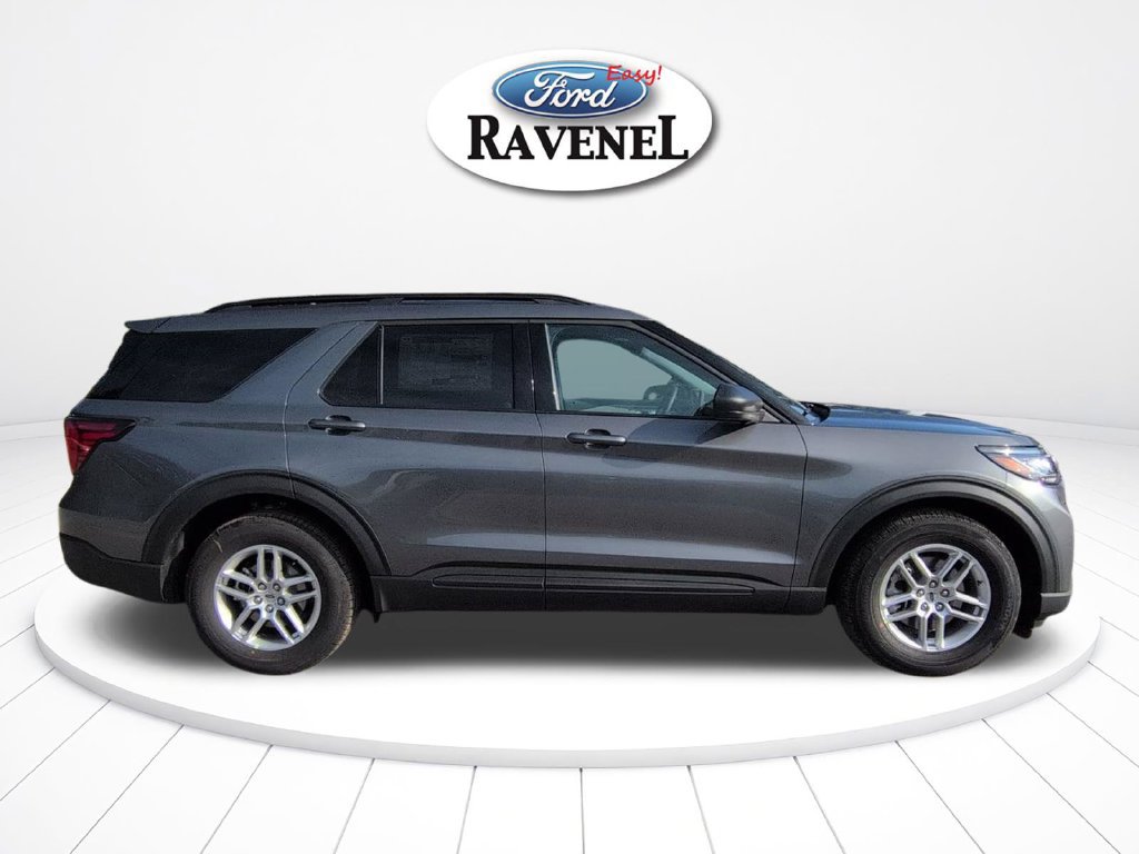 New 2027 Ford Explorer Active w/ Active Comfort Package RWD image 3