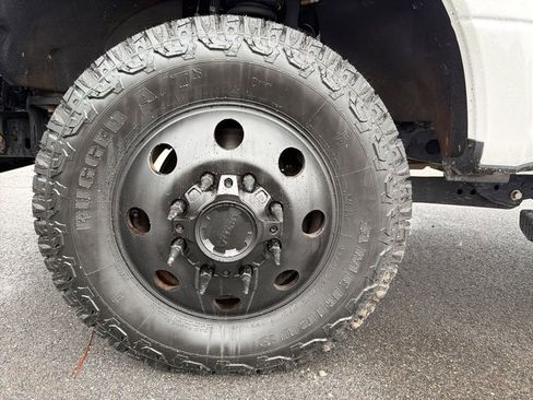 Used 2019 Ford F350 Lariat w/ Lariat Ultimate Package image 18