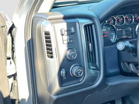 Used 2017 Chevrolet Silverado 1500 LT w/ All Star Edition image 10