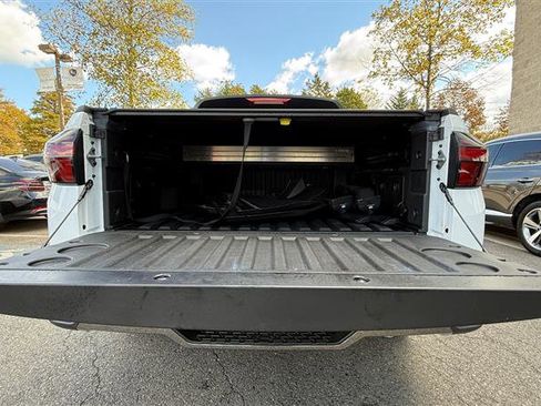 Used 2024 Hyundai Santa Cruz Limited image 29