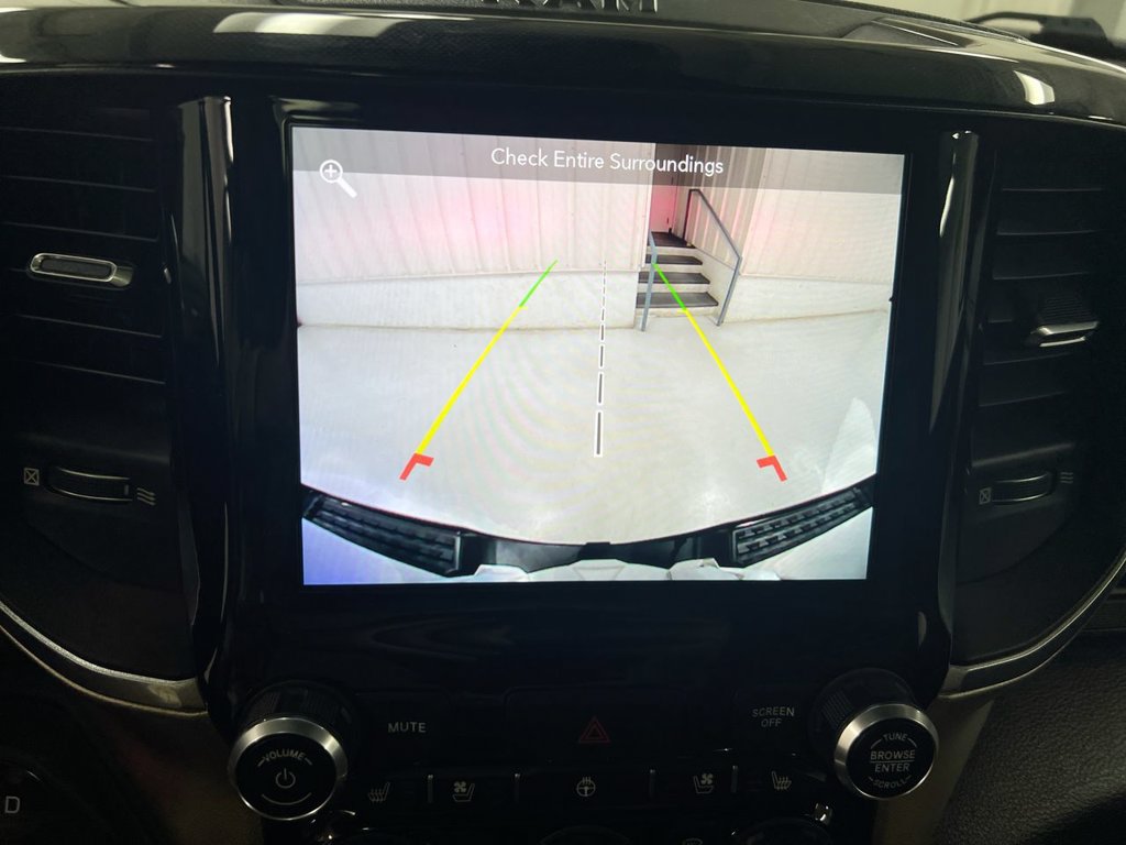 Used 2019 RAM 1500 Laramie w/ Sport Appearance Package AWD/4WD image 16